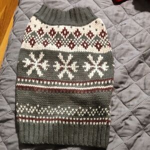 NWOT Small Martha Stewart Gray and Red Dog Sweater